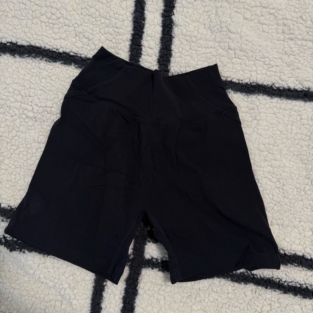 Alphalete Aura 5” Shorts